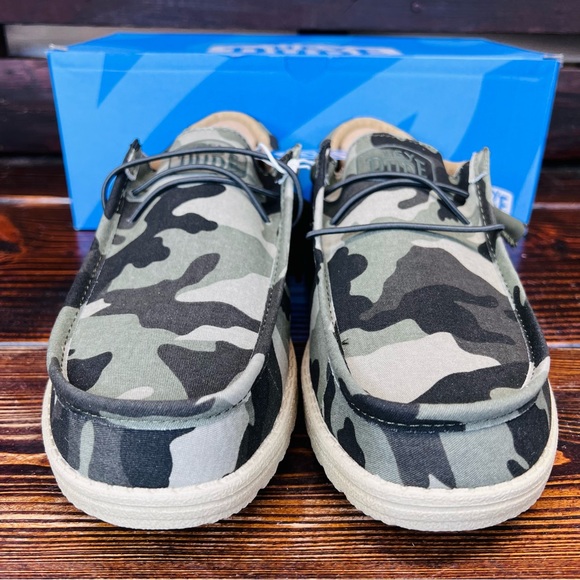 NIB Hey Dude Wally Camouflage Army Camo Slip On Shoes - Picture 4 of 9